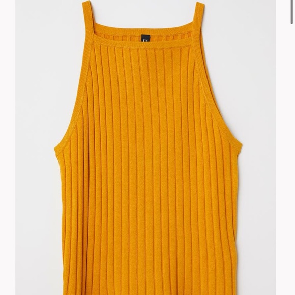 Ribbed Tank Top | DIVIDED - Picture 1 of 5